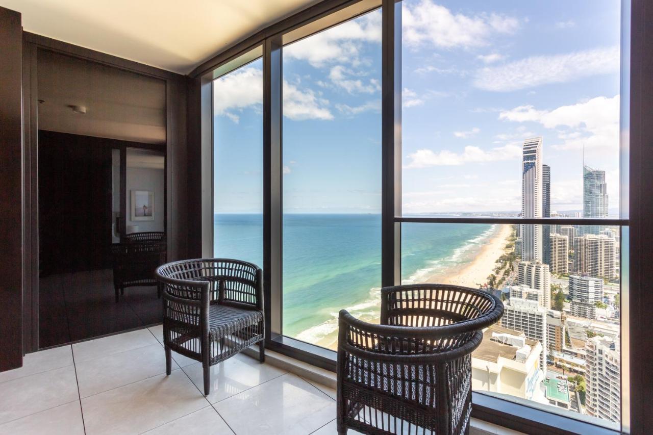 Sea View Beachfront Apartment In Surfers Голд-Кост Экстерьер фото